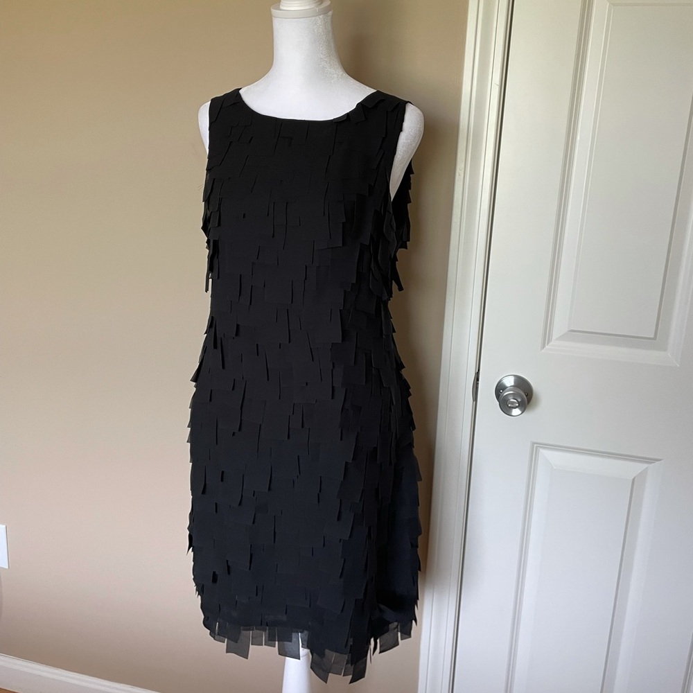 Dress - Picture 3 of 6